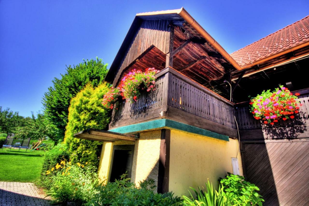 Pension Dobernig - Contactless Check In/Stay Klagenfurt am Wörthersee Extérieur photo