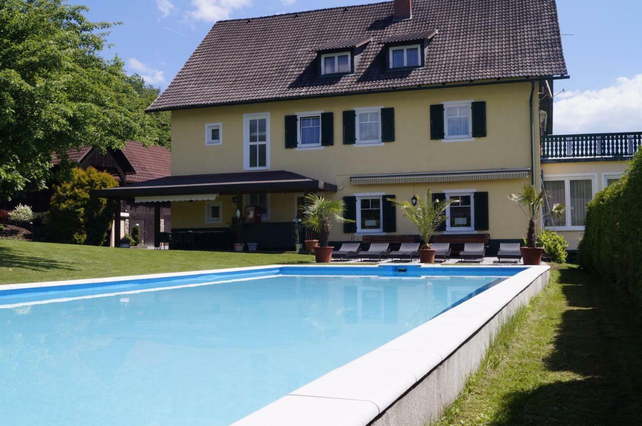 Pension Dobernig - Contactless Check In/Stay Klagenfurt am Wörthersee Extérieur photo